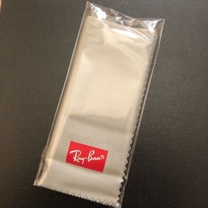 Ray-ban cleaning cloth